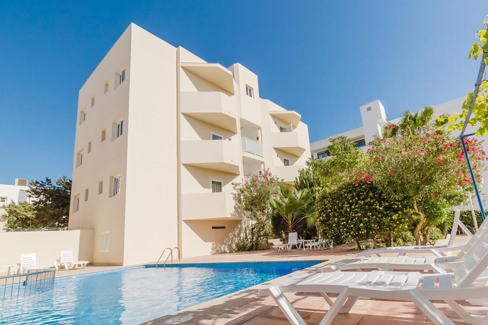 Apartamentos Timon - Emar Hotels Es Pujols Eksteriør bilde